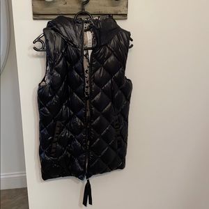Reversible Lululemon down vest